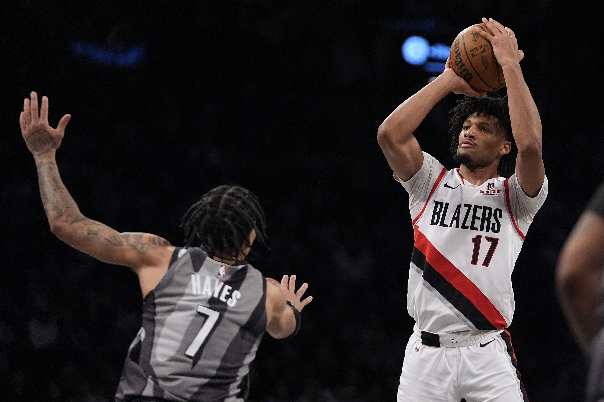 热火击败篮网,领跑东部 热火击败篮网,领跑东部